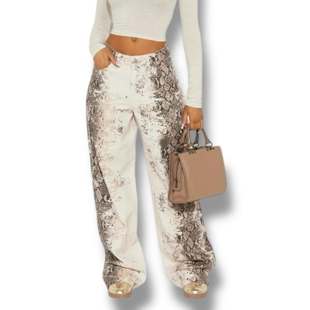 NWT 'Machine' Trust No Snakes Snakeskin High Waist Wide Leg Jeans Size 7  USA